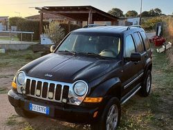 Nero Usata 2008 Jeep Cherokee Limited SUV | 8000 € (Molto cara)