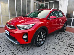 Rosso Usata 2019 Kia Stonic Style SUV | 10.490 € (Buon prezzo)