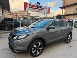 Grigio Usata 2017 Nissan Qashqai Tekna SUV | 14.000 € (Buon prezzo)
