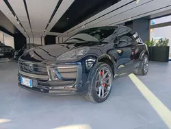 Nero Usata 2022 Porsche Macan SUV | 68.500 € (Buon prezzo)