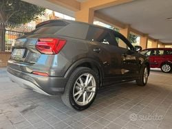 Grigio Usata 2016 Audi Q2 S-Line SUV | 13.500 € (Buon prezzo)