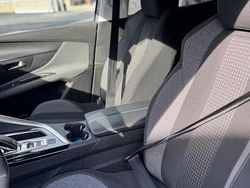 Grigio Usata 2019 Peugeot 3008 | 15.000 € (Super prezzo)