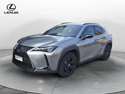 Usata 2021 Lexus UX SUV | 26.900 € (Cara)