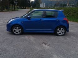 Blu/azzurro Usata 2005 Suzuki Swift GL Due volumi | 4550 € (Cara)