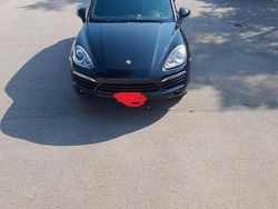 Nero Usata 2014 Porsche Cayenne SUV | 27.900 €