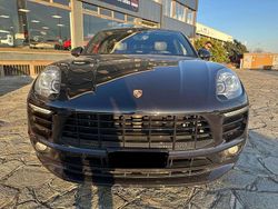 Nero Usata 2016 Porsche Macan SUV | 33.900 € (Cara)