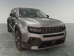 Grigio Usata 2024 Jeep Avenger Summit SUV | 24.900 € (Buon prezzo)