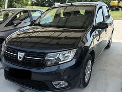 Usata 2019 Dacia Sandero Comfort Due volumi | 9500 € (Cara)