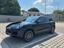 Nero Usata 2018 Porsche Cayenne SUV | 36.900 € (Ottimo prezzo)