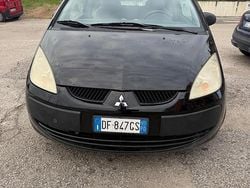 Nero Usata 2007 Mitsubishi Colt Tre volumi | 1100 € (Buon prezzo)