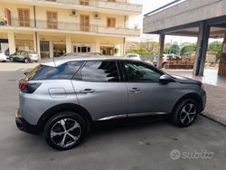 Grigio Usata 2018 Peugeot 3008 Monovolume | 14.500 € (Buon prezzo)