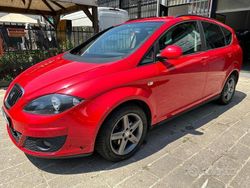 Rosso Usata 2014 Seat Altea XL Monovolume | 5000 €