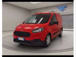 Race red Usata 2022 Ford Transit Trend Monovolume | 13.900 € (Super prezzo)