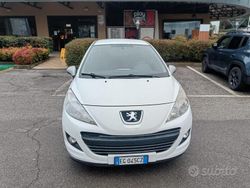 Bianco Usata 2011 Peugeot 207 Due volumi | 2000 € (Super prezzo)