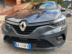 Blu Usata 2022 Renault Clio V Tre volumi | 10.890 € (Buon prezzo)