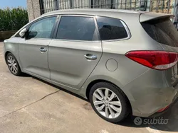 Usata 2015 Kia Carens Monovolume | 9000 € (Buon prezzo)