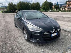 Blu/azzurro Usata 2012 Citroën DS5 Chic Due volumi | 6800 €