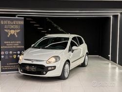 Bianco Usata 2010 Fiat Punto Evo Dynamic Due volumi | 3500 € (Buon prezzo)