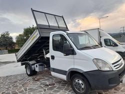 Bianco Usata 2007 Iveco Daily Furgone | 9300 € (Cara)