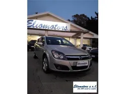 Grigio(met.) Usata 2006 Opel Astra Cosmo Station wagon | 3950 € (Molto cara)