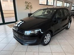Nero Usata 2012 VW Polo Comfortline Tre volumi | 7900 € (Buon prezzo)