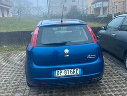 Blu Usata 2007 Fiat Punto Tre volumi | 2150 €