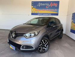 Grigio Usata 2016 Renault Captur SUV | 9490 € (Cara)