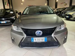 Beige Usata 2017 Lexus CT200h Executive Line Tre volumi | 11.950 € (Buon prezzo)