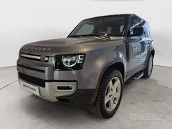 Grigio scuro Usata 2023 Land Rover Defender SE Dynamic SUV | 58.900 € (Buon prezzo)
