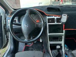 Grigio Usata 2006 Peugeot 307 Tre volumi | 1400 € (Buon prezzo)