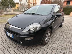 Nero Usata 2011 Fiat Grande Punto Due volumi | 3990 € (Buon prezzo)