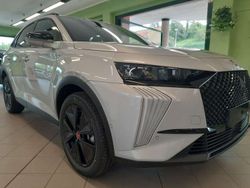 Argento Nuova 2025 DS Automobiles DS7 Crossback Performance SUV | 37.900 € (Buon prezzo)