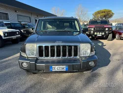 Usata 2006 Jeep Commander Limited SUV | 8000 €