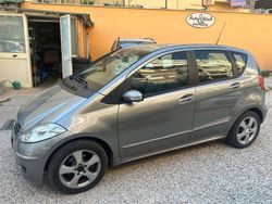 Grigio Usata 2007 Mercedes A180 Avantgarde Monovolume | 2900 € (Buon prezzo)