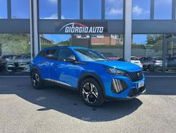 Blu/azzurro Usata 2024 Peugeot 2008 Allure SUV | 18.890 € (Ottimo prezzo)