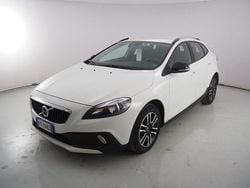 Banco Usata 2017 Volvo V40 CC Business Edition Station wagon | 13.900 € (Buon prezzo)