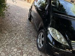 Nero Usata 2005 Mercedes A200 Elegance Monovolume | 3000 € (Cara)