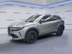 Grigio Nuova 2025 Alfa Romeo Junior SUV | 28.290 € (Buon prezzo)