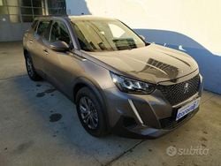 Grigio Usata 2022 Peugeot 2008 Active SUV | 15.400 € (Buon prezzo)
