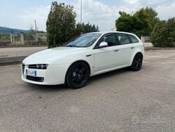 Bianco Usata 2012 Alfa Romeo 159 Station wagon | 3000 € (Ottimo prezzo)