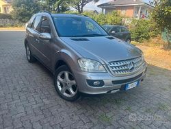 Usata 2007 Mercedes ML320 SUV | 7300 € (Buon prezzo)