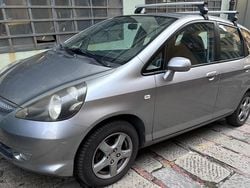 Grigio Usata 2007 Honda Jazz Due volumi | 2100 € (Buon prezzo)