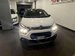 Bianco e nero Usata 2023 Citroën C3 PureTech Due volumi | 12.700 € (Ottimo prezzo)