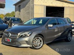 Grigio Usata 2017 Mercedes A200 Premium Tre volumi | 15.900 € (Buon prezzo)