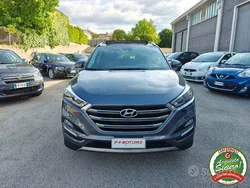 Grigio(met.) Usata 2015 Hyundai Tucson Xpossible SUV | 13.900 € (Buon prezzo)