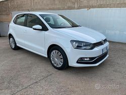 Bianco Usata 2017 VW Polo Tre volumi | 8950 € (Buon prezzo)