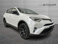 Bianco / pastello Usata 2018 Toyota RAV4 Hybrid SUV | 19.800 € (Buon prezzo)