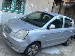 Grigio Usata 2005 Kia Picanto Due volumi | 1500 €
