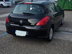 Nero Usata 2008 Peugeot 308 Tre volumi | 2900 € (Cara)