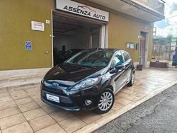 Nero Usata 2012 Ford Fiesta Titanium Tre volumi | 4900 € (Buon prezzo)